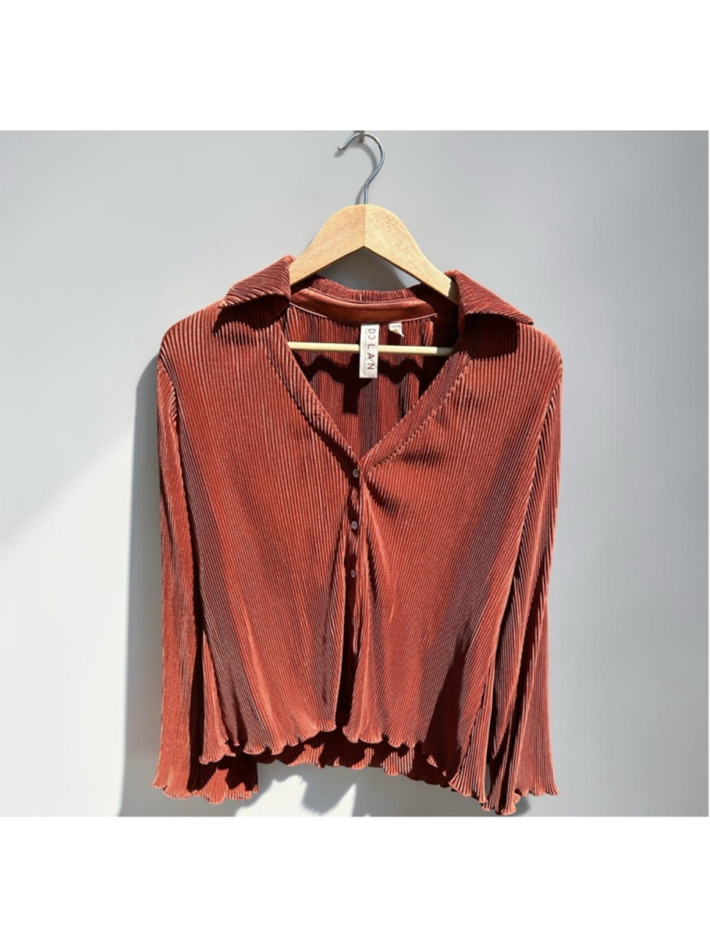 Anthropology Dolan Lettuce Button Down Flounce Sleeved Pleated Blouse Small